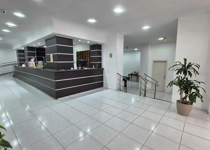 Manoá Poa - Ambiente Simples, Acolhedor, Equipe Atenciosa E Localização Estratégica No Centro De Poa, Próx A Ufrgs, Rodoviária E A Santa Casa Hotel